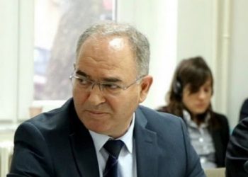 IDRIZI ALARMON AMBASADAT E QUINT PËR RREZIKUN E PRESIDENTIT ANTIKUSHTETUES