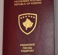 Spanja ‘njeh’ pasaportën e Kosovës, gazetarëve iu vihet vula në pasaportë