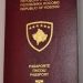Spanja ‘njeh’ pasaportën e Kosovës, gazetarëve iu vihet vula në pasaportë