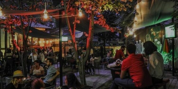 Gastronomët: Do të detyrohemi të kërkojmë punëtorë edhe në Bangladesh