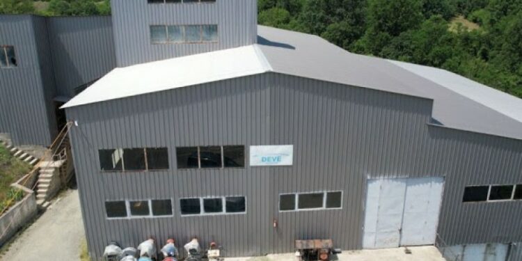 Fabrika e kromit në Gjakovë e mbyllur, shkak rritja e rentës minerare