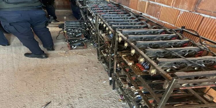 Aksion në Leposaviq, konfiskohen pajisje për prodhimin e kriptovalutave