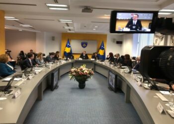 Miratohet projektligji për paga, ulen pagat për gjygjtarët dhe prokurorët