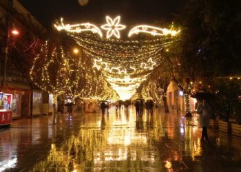 Kriza me energji në Kosovë: Ndriçimi dekorativ i festave të fundvitit do jetë me kufizime