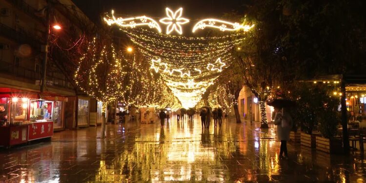 Kriza me energji në Kosovë: Ndriçimi dekorativ i festave të fundvitit do jetë me kufizime