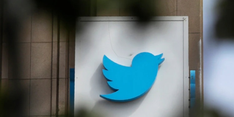 Twitter do të prezantojë etiketë “Zyrtare” për llogari të zgjedhura të verifikuara