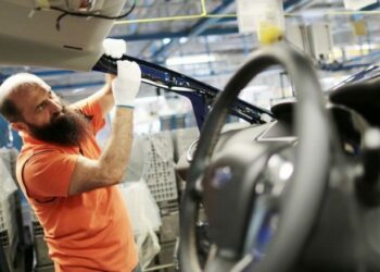 Rritje befasuese e prodhimit në Gjermani, pavarësisht nga çmimet e larta të energjisë elektrike