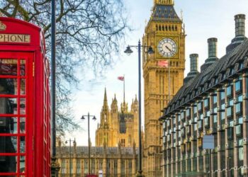 Gjigandi i transporitit Maerks paralajmëron ”re të errëta në horizont”