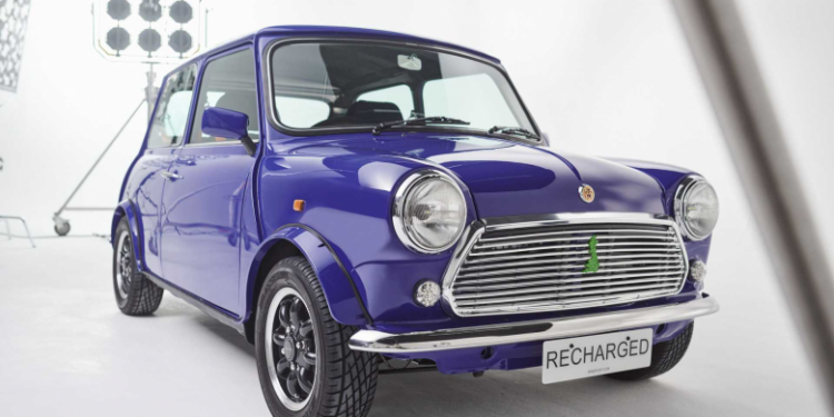 Vetura elektrike Classic Mini del në shitje për 71,200 euro