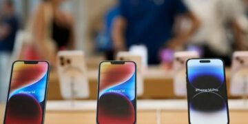 Samsung thuhet se është furnizuesi më i madh i ekraneve OLED për iPhone 14