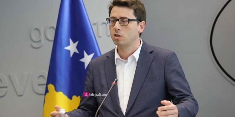 Murati e përqesh raportin e GAP-it për ndarjet buxhetore, e quan ‘dembeli intelektuale’