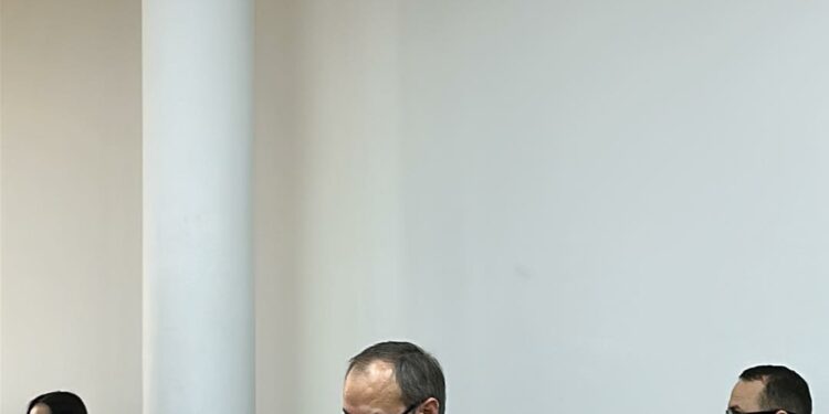 Dështon Komisioni për Buxhet ku pritej të shqyrtohej projektligji për paga