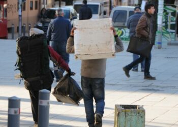 Paunësia në Kosovë, mbi 30 për qind e të rinjve nuk punojnë ndërsa 70 përqind e femrave janë fuqi joaktive në tregun e punës