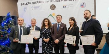 Unioni i Turizmit të Kosovës vlerësohet me çmimin “Balkan’s Best Tourism Innovations”
