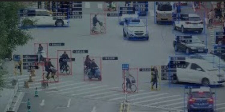 E frikshme, 372 kamera për 1000 persona në Pekin, Londra ka 14 kamera vëzhguese