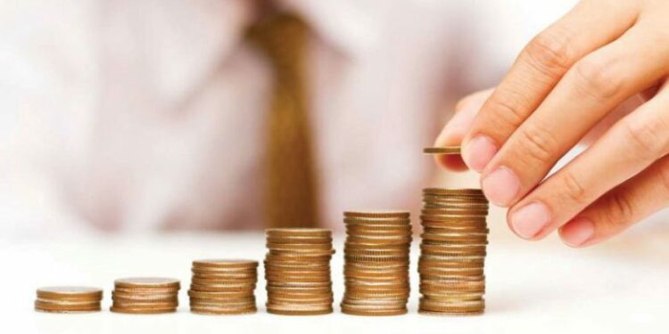 Rënia e ndjeshme e rritjes ekonomike në Kosovë, sfidë për konsumatorët dhe bizneset