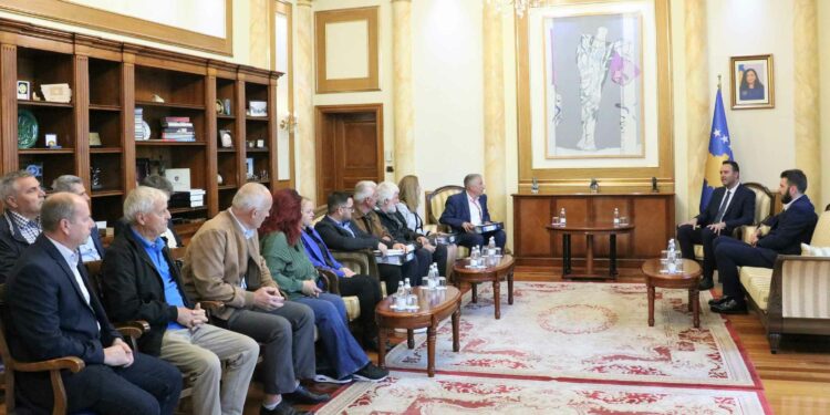 Kryetari Konjufca priti në takim sindikatën SBAShK dhe pranoi nismën legjislative