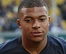 Kylian Mbappé shënoi dy golat e tij të parë në La Liga ndërsa Real Madrid mundi Real Betis.