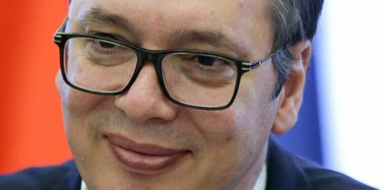 Presidenti I Republikës së Sërbisë Aleksander Vuçiq  ka firmosur miratimin për shërbimin e detyrueshëm ushtarak me një kohëzgjatje prej 75 ditësh