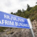 Kryeministri Kurti vizitoi vendin e rënies së Heroit Afrim Bunjaku, përurohet emërtimi i rrugës “Afrim Bunjaku”