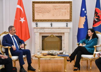 Presidentja Osmani priti sot në takim Ministrin e Jashtëm të Turqisë, Hakan Fidan