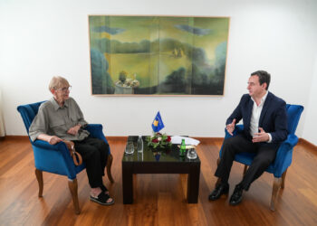Kryeministri Kurti u takua me Presidenten e Komitetit të Helsinkit për të Drejtat e Njeriut në Serbi, Sonja Biserko