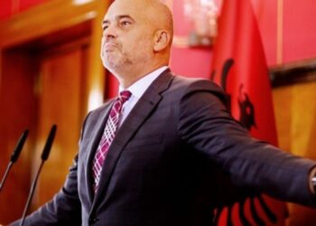 Rama nxjerr kush janë drejtuesit e PS në 12 Qarqe