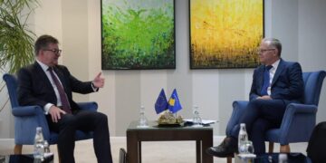 Lajçak njofton rerh takimit të Bledit dhe organizimit të Kryenegociatorëve në Bruksell mes Kosovës dhe Serbisë