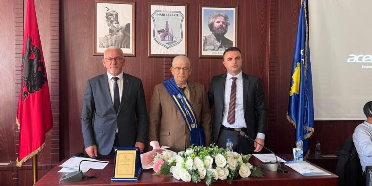Komuna e Hanit të Elezit shpall Qytetar Nderi Gjeneralin Kudusi Lame