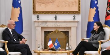 Presidentja Osmani priti në takim ambasadorin francez Olivier Guérot