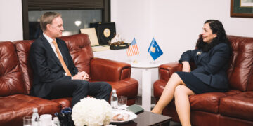 Presidentja Osmani takoi Ambasadorin Michael Carpenter, Drejtor i Lartë për Evropë në Këshillin për Siguri të Shtëpisë së Bardhë