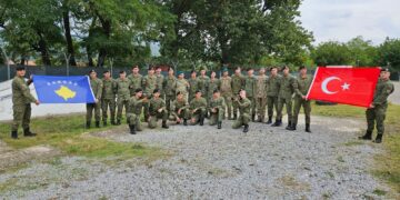 Instruktorë të ushtrisë turke realizuan trajnim teorik e praktik në përdorimin e Antitankut HAR-66, duke përgatitur e trajnuar nënoficerët e oficerët e Kosovës