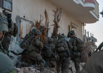 Izraeli po përgatitet për invazion në Liban, thotë shefi i ushtrisë