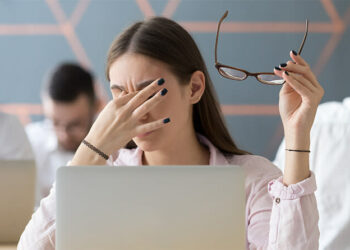 Shikoni: Fjalët e pakuptimta mund të ndihmojnë në trajtimin e syve të thatë