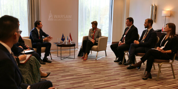 Kryeministri Kurti u takua me ministren e Punëve të Jashtme të Letonisë, Baiba Brazhe