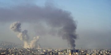 Izraeli sulmoi sërish objektiva në Liban, disa shpërthime ranë në jug të Bejrutit