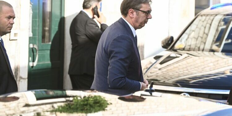 Vuçiq ka biseduar me Putinin, ka bërë të ditur se për çfarë ka folur