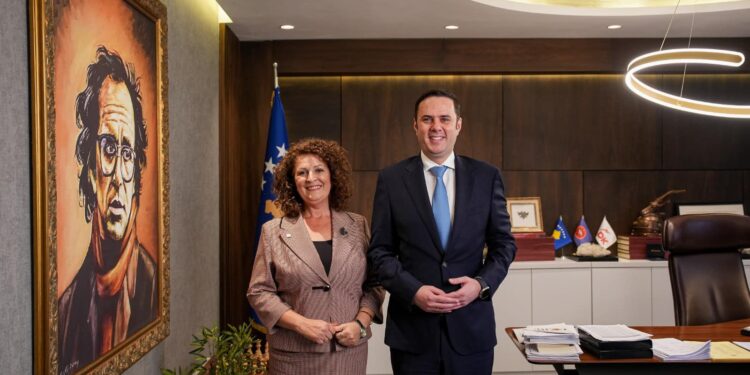 Deputetja e Kuvendit të Kosovës, Drita Millaku, nga sot është pjesë e Lidhjes Demokratike të Kosovës