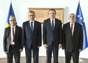 Kryeministri Kurti u takua me kryetarin e Bashkësisë Islame për Preshevë, Bujanoc dhe Medvegjë, Nexhmedin Ademi