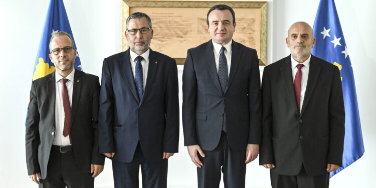 Kryeministri Kurti u takua me kryetarin e Bashkësisë Islame për Preshevë, Bujanoc dhe Medvegjë, Nexhmedin Ademi