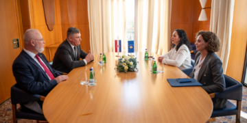 Presidentja Osmani takoi Presidentin kroat Zoran Milanović: Mirënjohëse për mbështetjen e tij për një Kosovë të fortë, të sigurtë dhe të përkushtuar drejt së ardhmes euroatlantike