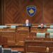 Me kërkesë të 42 deputetëve Kuvendi i Republikës së Kosovës, nën drejtimin e nënkryetarit Enver Hoxhaj, mbajti sot seancë të jashtëzakonshme