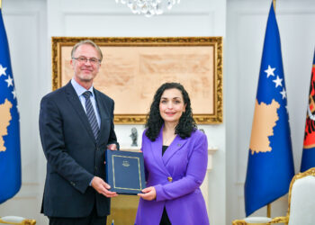 Presidentja Osmani priti ambasadorin Aivo Orav dhe pranoi Raportin e Komisionit Evropian për Kosovën 2024