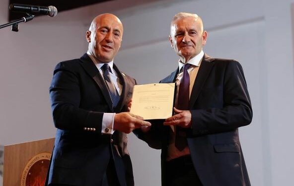 Entuziazëm dhe mbështetje për AAK-në në Klinë: Prezantohen kandidatët për deputetë dhe programi për zhvillim ekonomik dhe anëtarësim në NATO