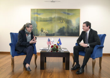 Kurti mirëpret delegacionin e USAID: Falënderim për mbështetjen 25-vjeçare dhe fokus në zhvillim të qëndrueshëm