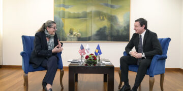 Kurti mirëpret delegacionin e USAID: Falënderim për mbështetjen 25-vjeçare dhe fokus në zhvillim të qëndrueshëm