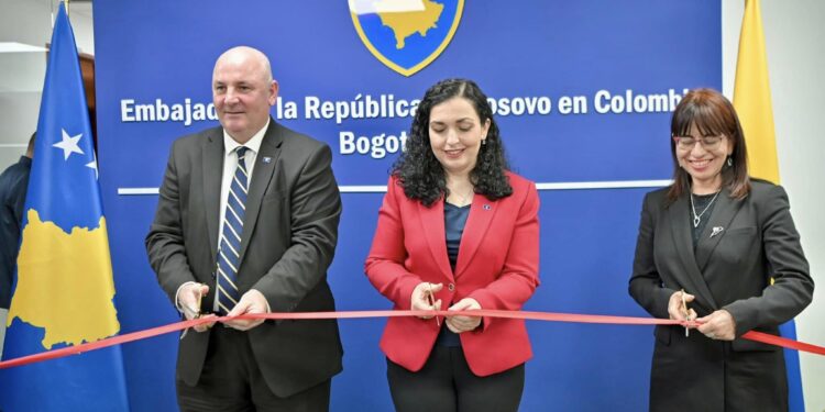 Presidentja Osmani inauguron Ambasadën e Kosovës në Kolumbi