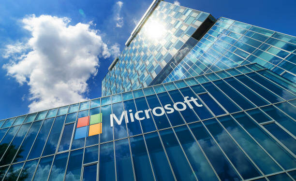 Microsoft përfshin AI-në në MS Paint: Rezultatet janë mbresëlënëse