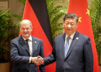 Scholz dhe Xi Diskutojnë Ekonomi dhe Konflikte në Samitin G20