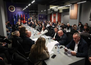 AAK miraton listën e kandidatëve për deputetë: Haradinaj premton anëtarësim në NATO